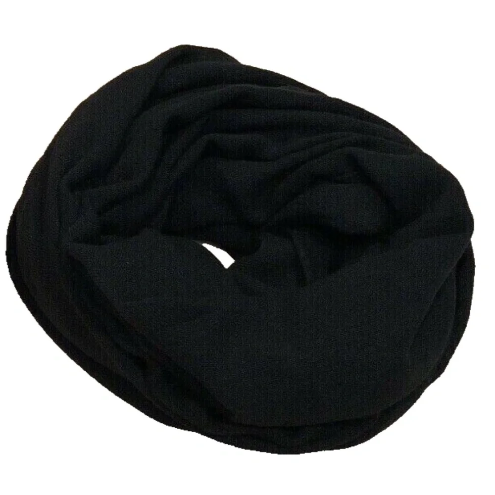 (NWT) Collection Eighteen XllX Black Oversized Eyelash Fringed Wrap/Scarf OS